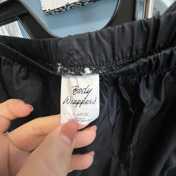 Body Wrappers XL Black “Trash Bag” Dance Pants - Picture 2 of 2